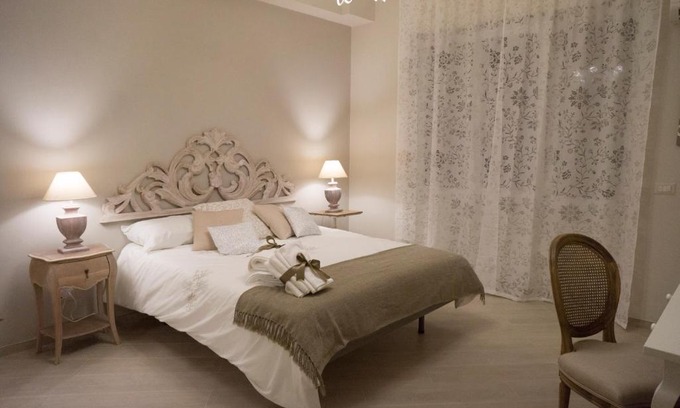 Historical Downtown Salerno Bed & Breakfast | B&B Donna Ada