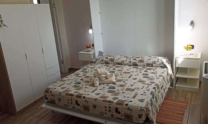 Teulada House | B & B Double BED AND Breakfast