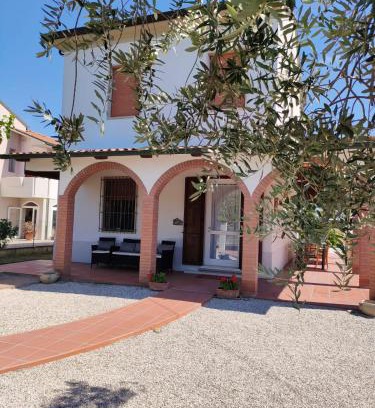Villafranca Bed & Breakfast | B&B Il Giardino di Sophie