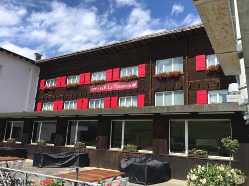 Savognin Hotel | B&B La Tgamona