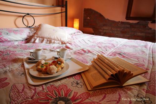 Magugnano Bed & Breakfast | B&B Le Palme d'Oro