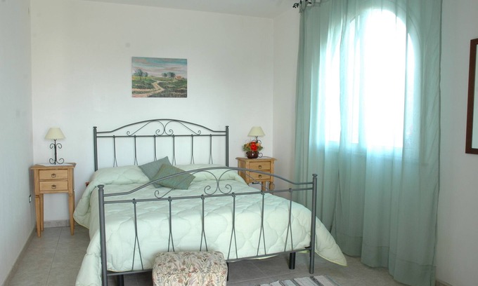 Ortelle Bed & Breakfast | B & B near Castro and Otranto in the quiet countryside