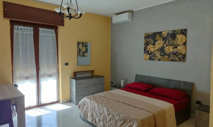 Torre del Greco Apartment | B&B PERNA PANORAMIC ROOMS SORRENTO