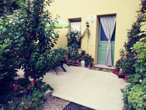 Valeggio sul Mincio Bed & Breakfast | B&B Peschi in Fiore