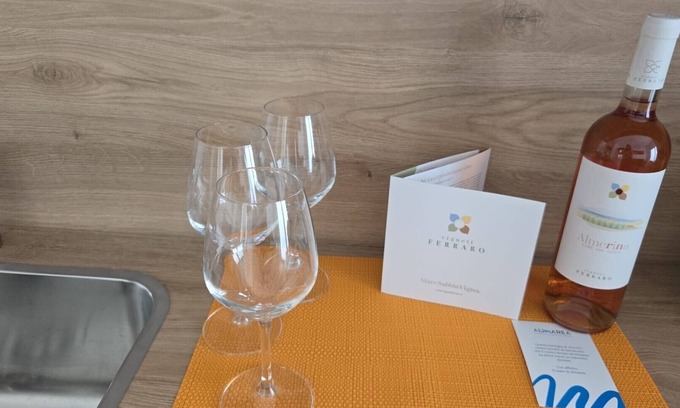 Ciro Marina House | B&B room with private bathroom (balcony or window) with a view of the hills
