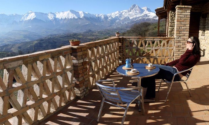 Colledara Bed & Breakfast | B&B Scacciapensieri - Vini d'Altura