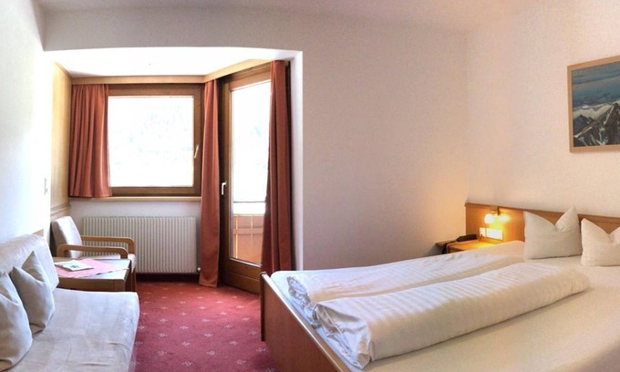 Mandarfen House | B&B summer double room - Piz Hotel