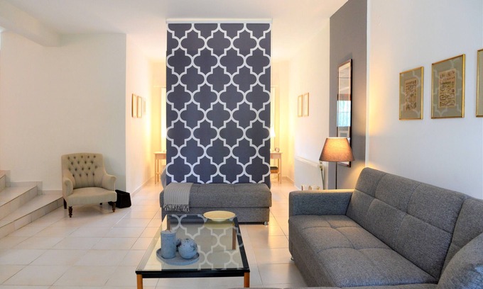 Panorama House | B Home in Panorama Thessaloniki