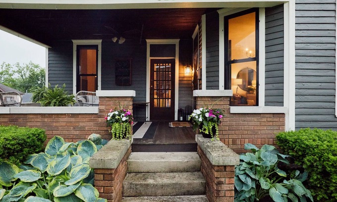 Bloomington House | B-Town Bungalow ✅ Perfect for IU Parents ✅ Best Location