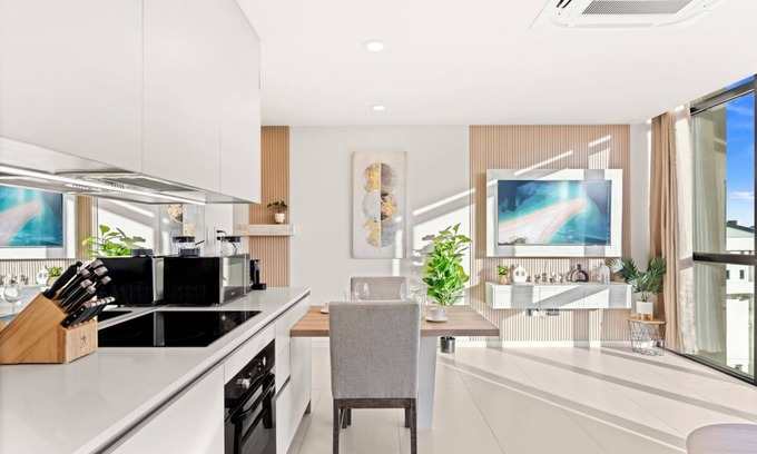 Cay Bay Apartment | B213 - Deluxe 1 Bedroom Apartment