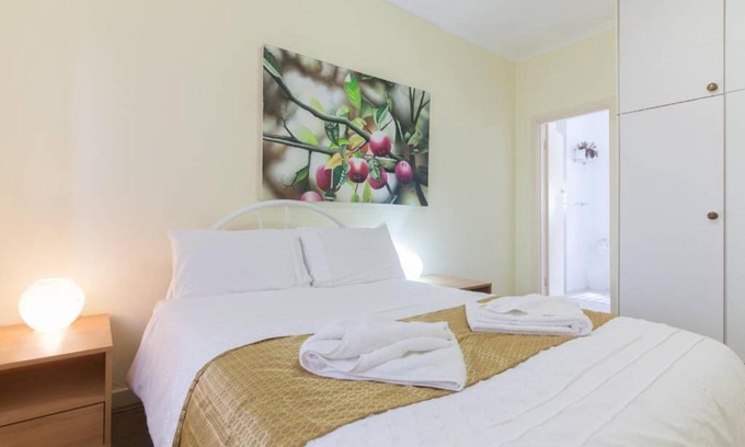 Crawley Apartment | B5 Crawley Apartment 1 BRM & Sleepout near UWA