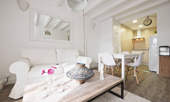 Sant Antoni Apartment | B51