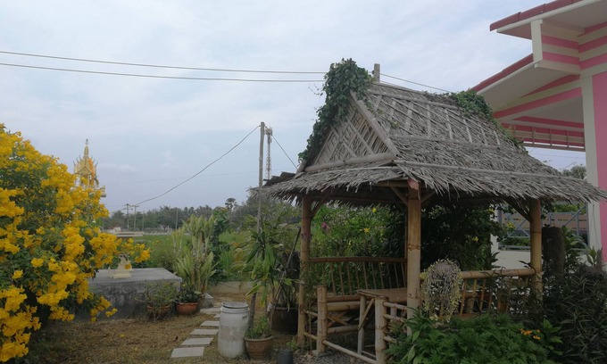 Kui Buri Hotel | Baan Khun Resort
