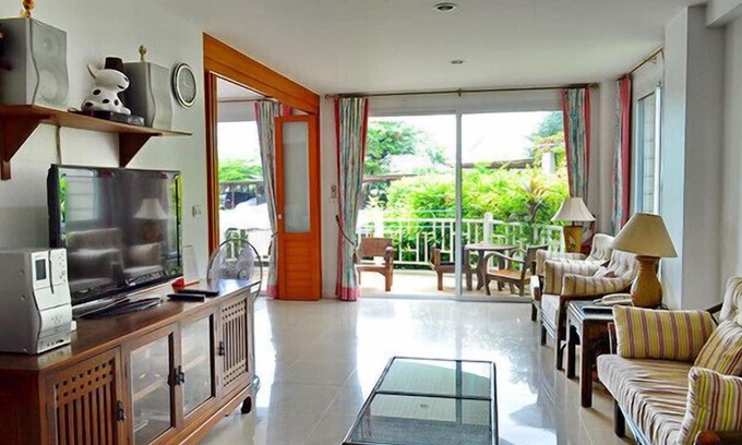 Khao Takiab Apartment | Baan Poolom - 2Br by beachfront 044