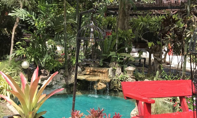 Muak Lek Hotel | Baan Suan Rojjana