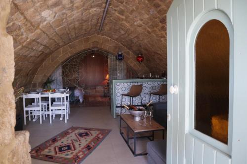 Byblos House | Bab El Mina guest house Byblos