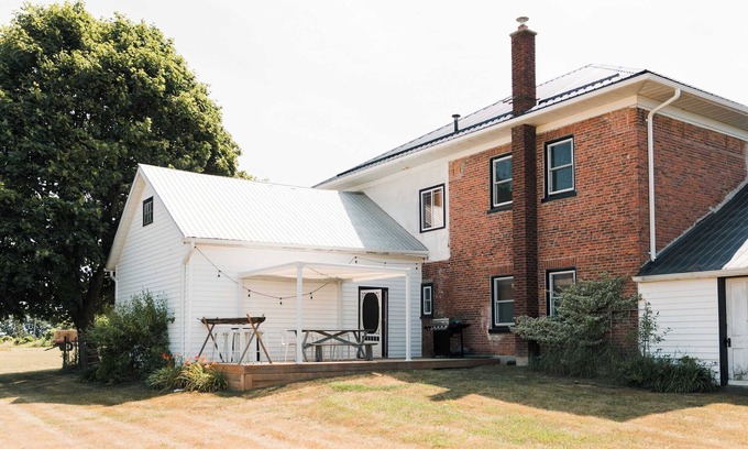 Carrying Place House | Babcock-Hubbs House S