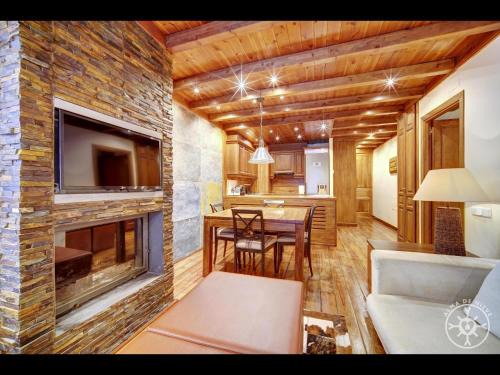 Baqueira Apartment | BACIVER de Alma de Nieve