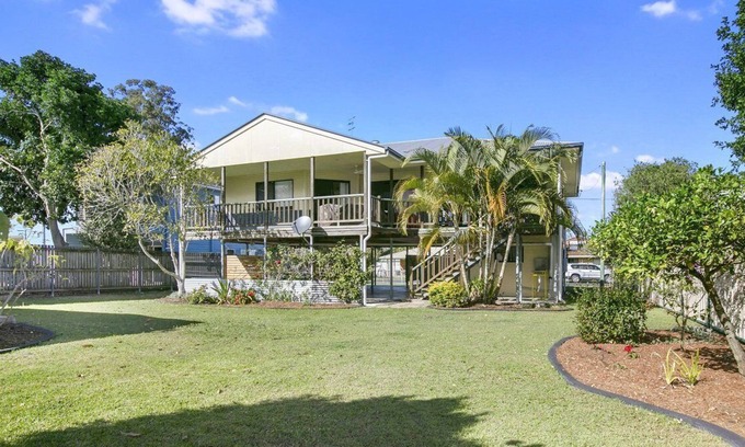 Tin Can Bay House | Back to Bass Tin Can Bay