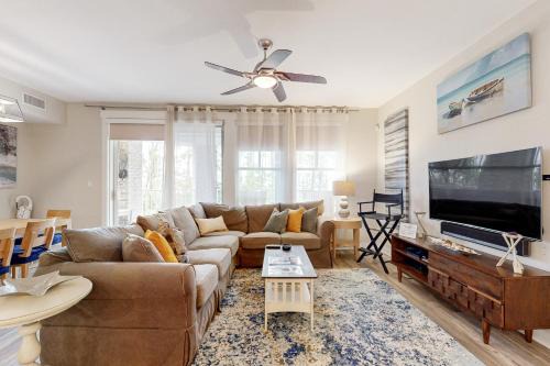 Baytowne Wharf Apartment | Bahia #4110