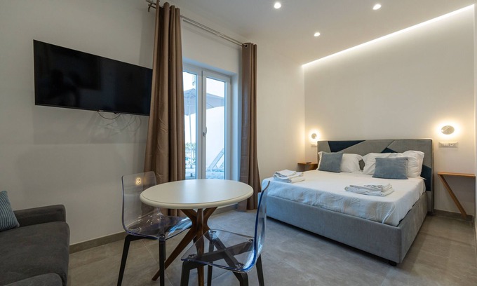 Bacoli Apartment | Baia Flegrea Meublè - Suite with sea view terrace