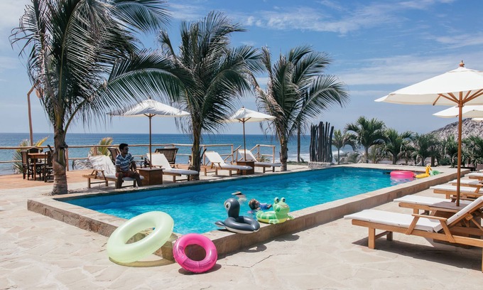 Punta Sal Hotel | Baja Canoas Hotel