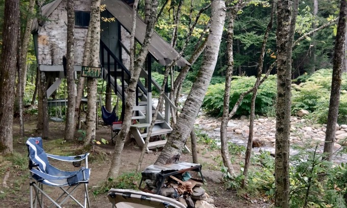 Warren House | Bakerriver Tiny treehouse