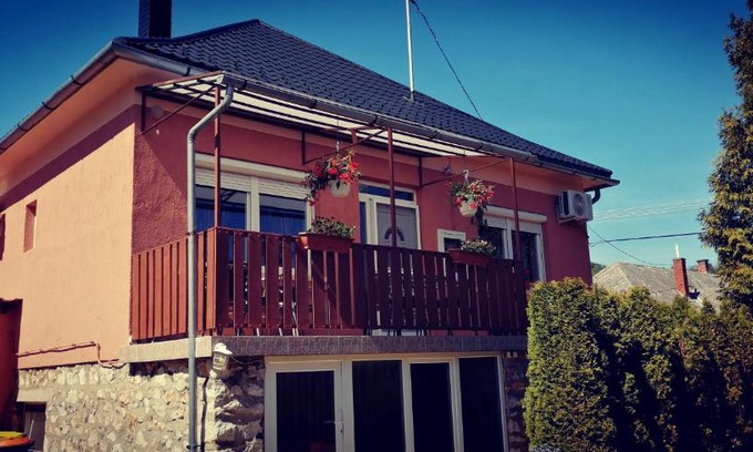 Bakonybel House | Bakonybéli Patakpart Vendégház