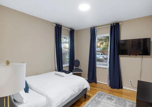 Reseda House | Balcom Breeze Escape