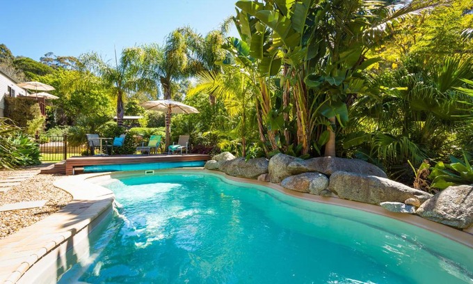 Tura Beach Bed & Breakfast | Balconies Dolphincove