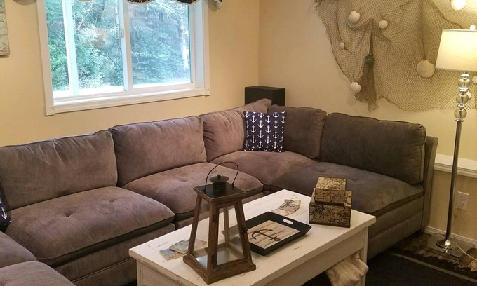 Seabeck Apartment | Bald Eagles, and deer at your doorstep. A wooded path leads to the beach