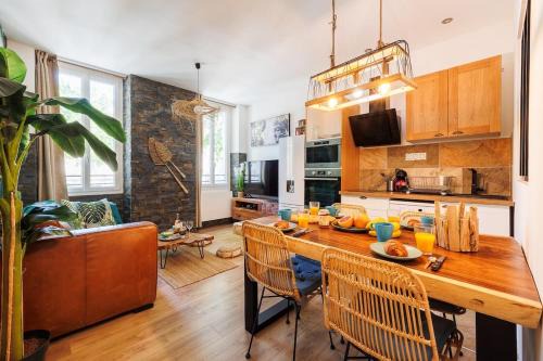Salon-de-Provence Apartment | Bali Dream I Hyper Centre Fountain Moussue