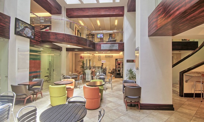 San Jose Hotel | Balmoral Suites