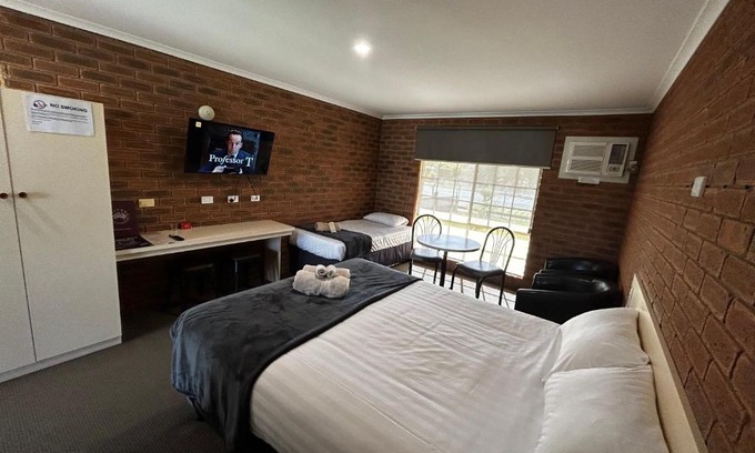 Balranald Hotel | Balranald Colony Inn Motel