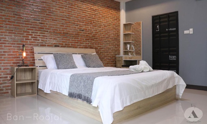 Nan House | Ban Roojai