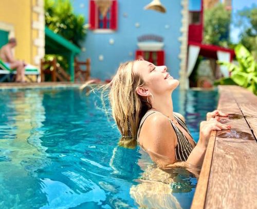 Hacımemis Hotel | Banana Alaçatı Food & Stay - Adults Only