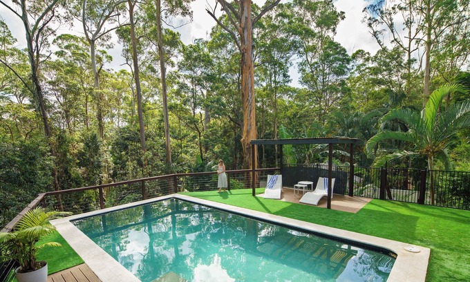 Buderim House | Bangalow Retreat in Buderim