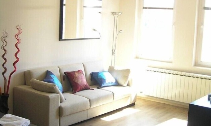 Shiligarnika Apartment | Bansko Studio Apartment (Sleeps Up to 4 People) Opposite Main Gondola Ski Lift