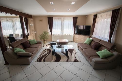 Szentantalfa House | Barátkozó Vendégház