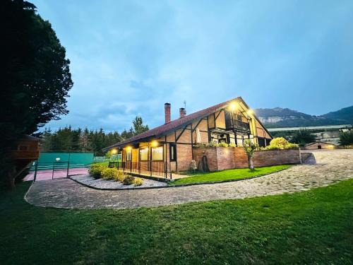 Olazagutia Ski Chalet | Barandi Urbasa
