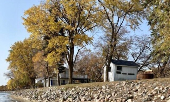 Ottertail House | Barefoot Beach Point | Ottertail Lake, MN