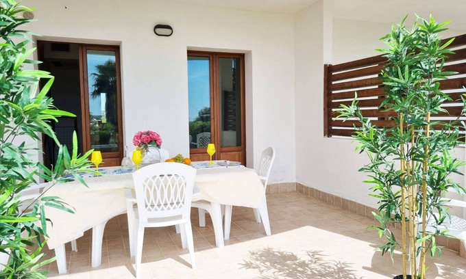 Isola di Capo Rizzuto Apartment | Barko Apartments| Holiday home a few steps from the Sea, surrounded by greenery