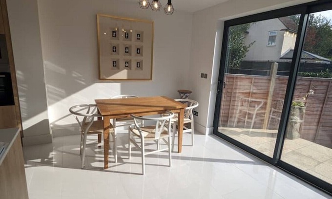 Barnes Apartment | Barnes House