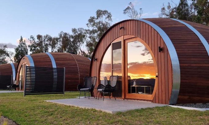 Ballandean Ski Chalet | Barrel View Luxury Cabins