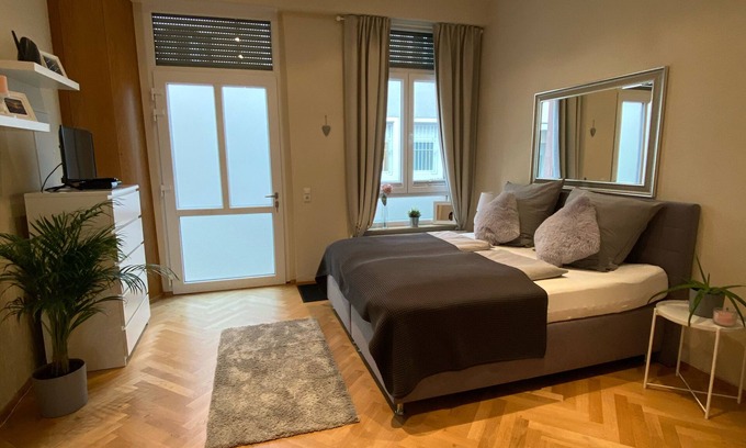 Speyer Apartment | Barrier-free apartment Altstadthaus in downtown Speyer