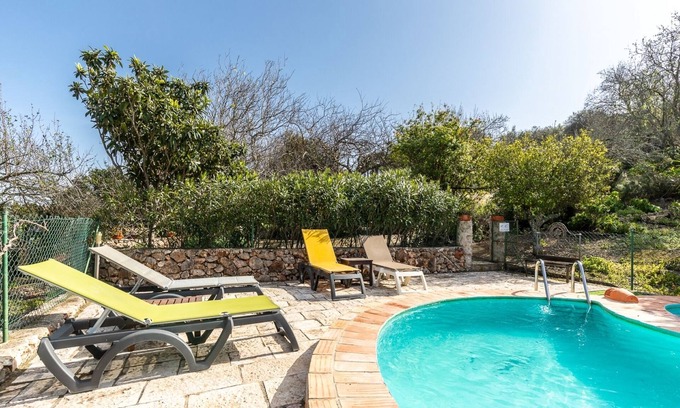 Espargal Villa | Bartsia Pink Villa, Swiming Pool, Garden, Terrace, Parking, Wifi!New!