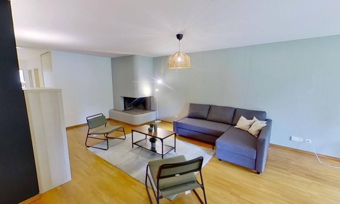 District 8 Apartment | Basic 1-Bedroom Zurich Stay with Sofa Bed