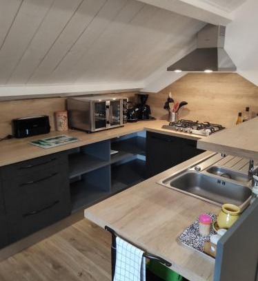 Orcival Apartment | Basilic, 4 pers. Villa Saint Antoine, Orcival, Sancy Auvergne