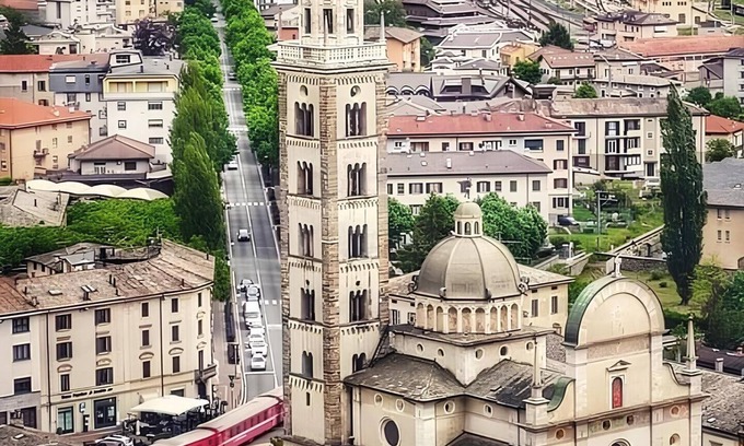 Madonna di Tirano Apartment | Basilica Residence