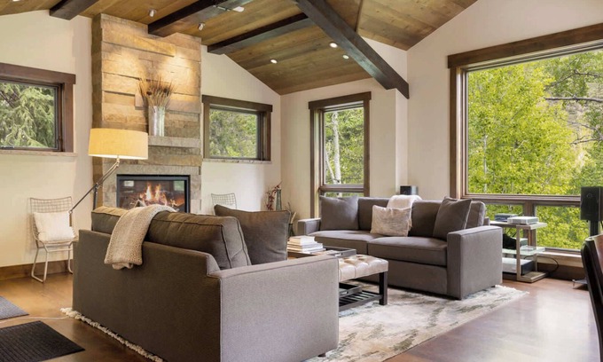 Innsbruck Meadows House | Basingdale Hollow - For 10